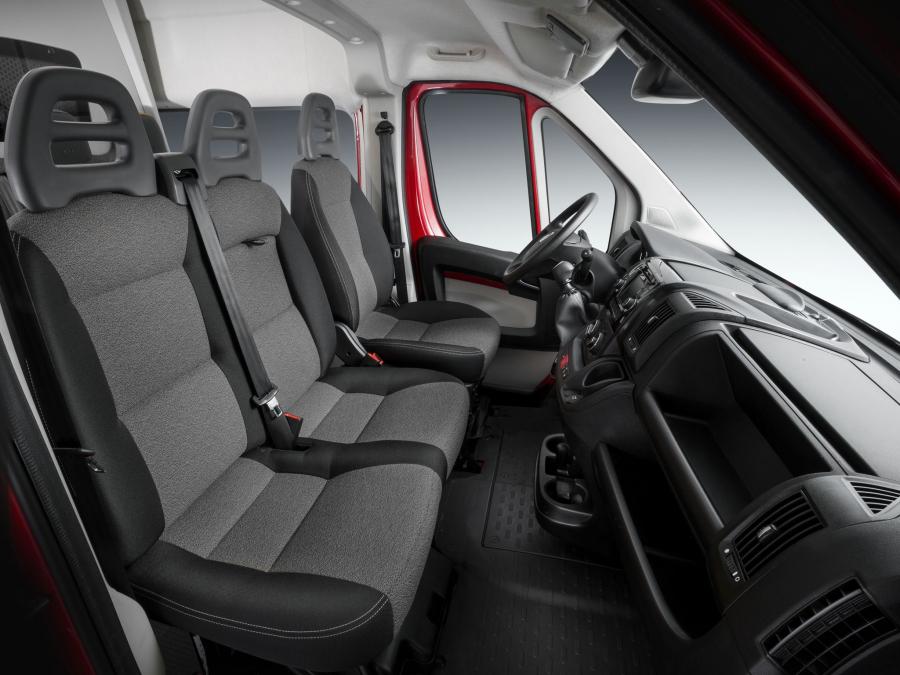  Fiat Ducato Van L2H2 2014 года  (фото 9 из 18)